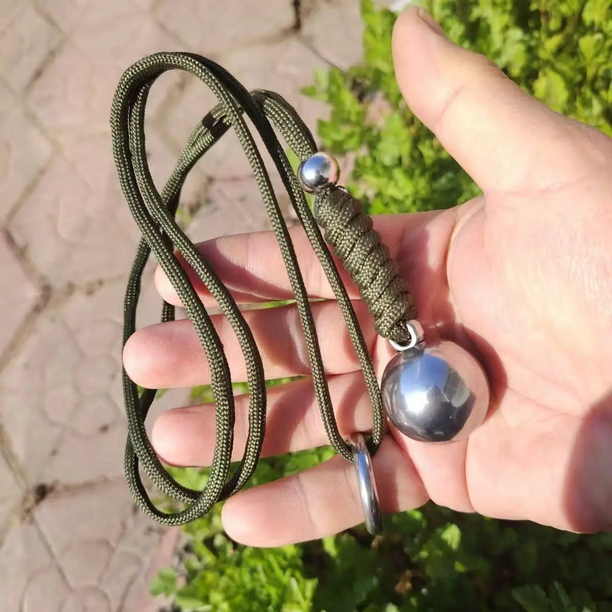 Ball Pendant Self Defense Gadgets Personal Security Protection Tool Supplies For Women Men Stainless Steel